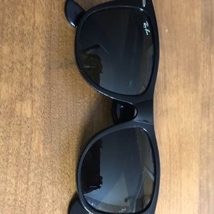 Ray-ban Wayfarer sunglasses
